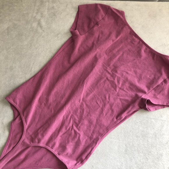 Express Plunge Wire Thong Bodysuit Top - Picture 8 of 10